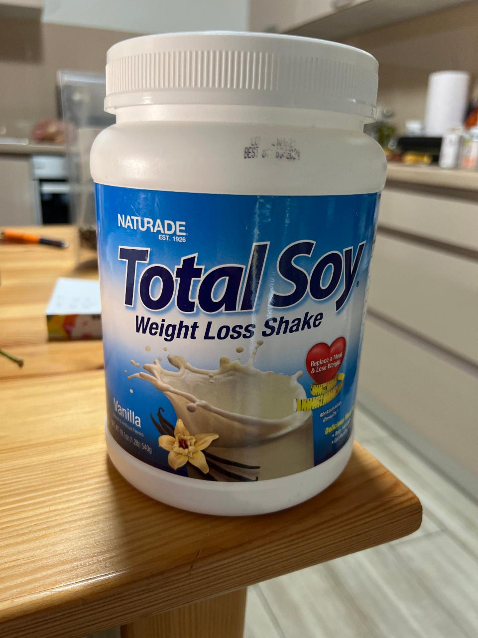 Фото - Коктейль зі смаком ванілі Total Soy Weight Loss Shake Naturade