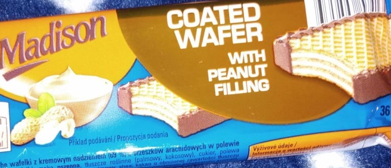 Фото - Coated wafer with peanut filling Madison