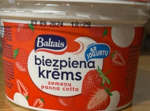 Фото - Biezpiena krems zemenu panna cotta Baltais