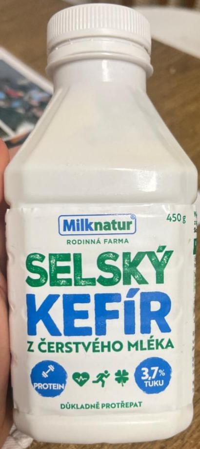 Фото - Kefír Selský z čerstvého mléka 3,7% tuku Milknatur