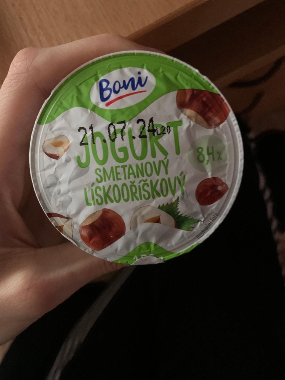 Фото - Boni jogurt lískooříškový 8.4%