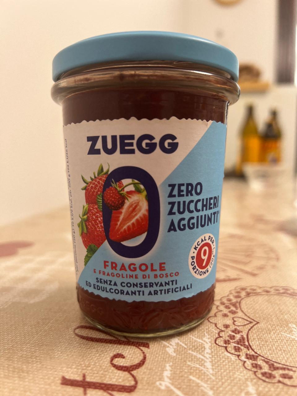 Фото - Zero zuccheri aggiunti fragole Zuegg