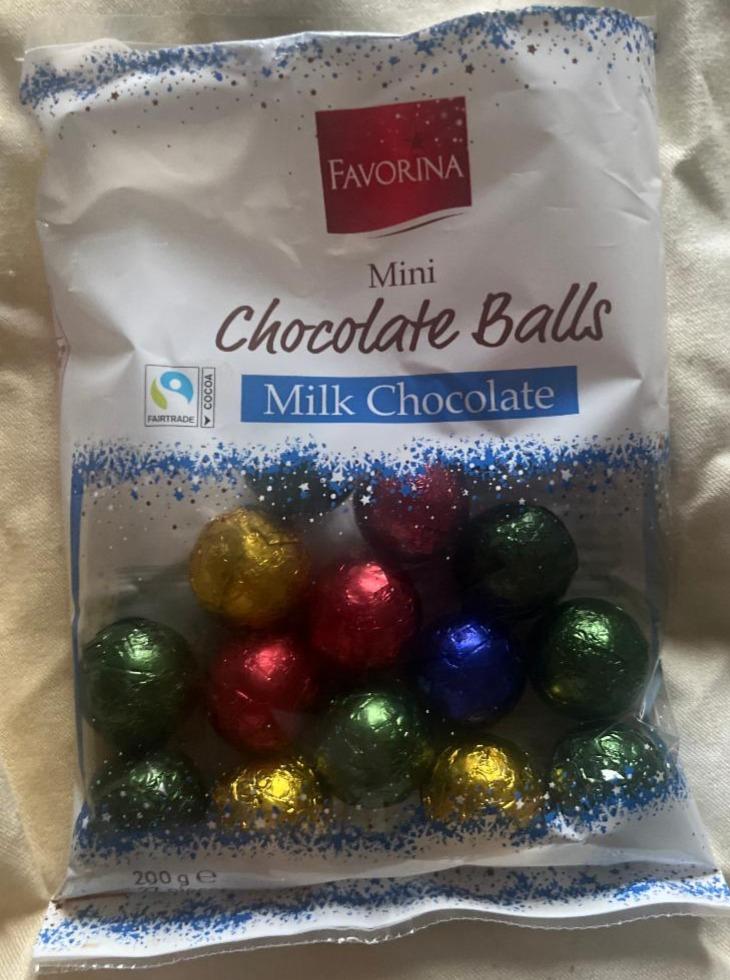 Фото - Mini milk chocolate balls Favorina