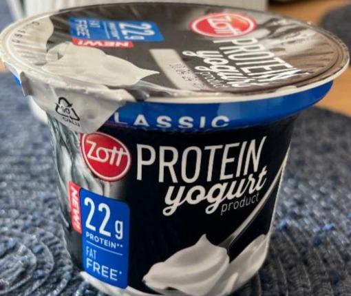 Фото - Protein yogurt product classic Zott