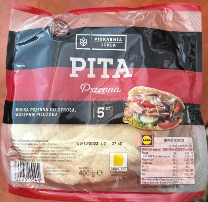 Фото - Pita bulka pszenna wstępnie pieczona Lidl