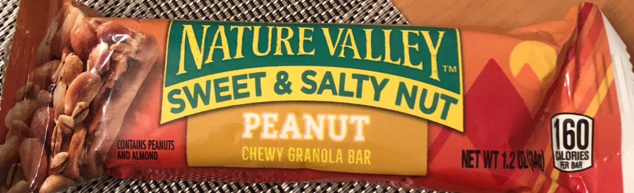 Фото - Sweet & Salty nut peanut Nature Valley