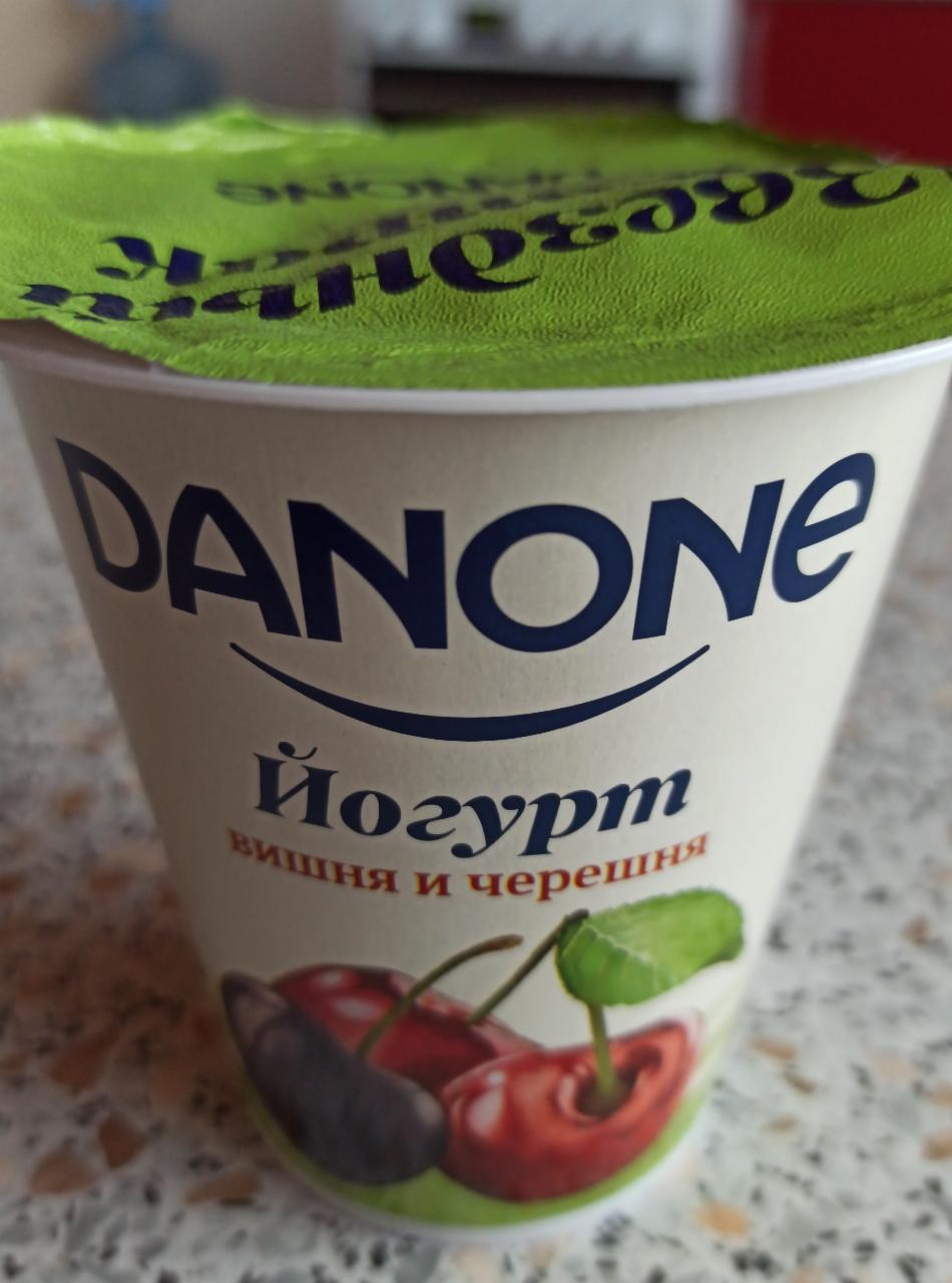 Фото - Йогурт 3.2% вишня Danone