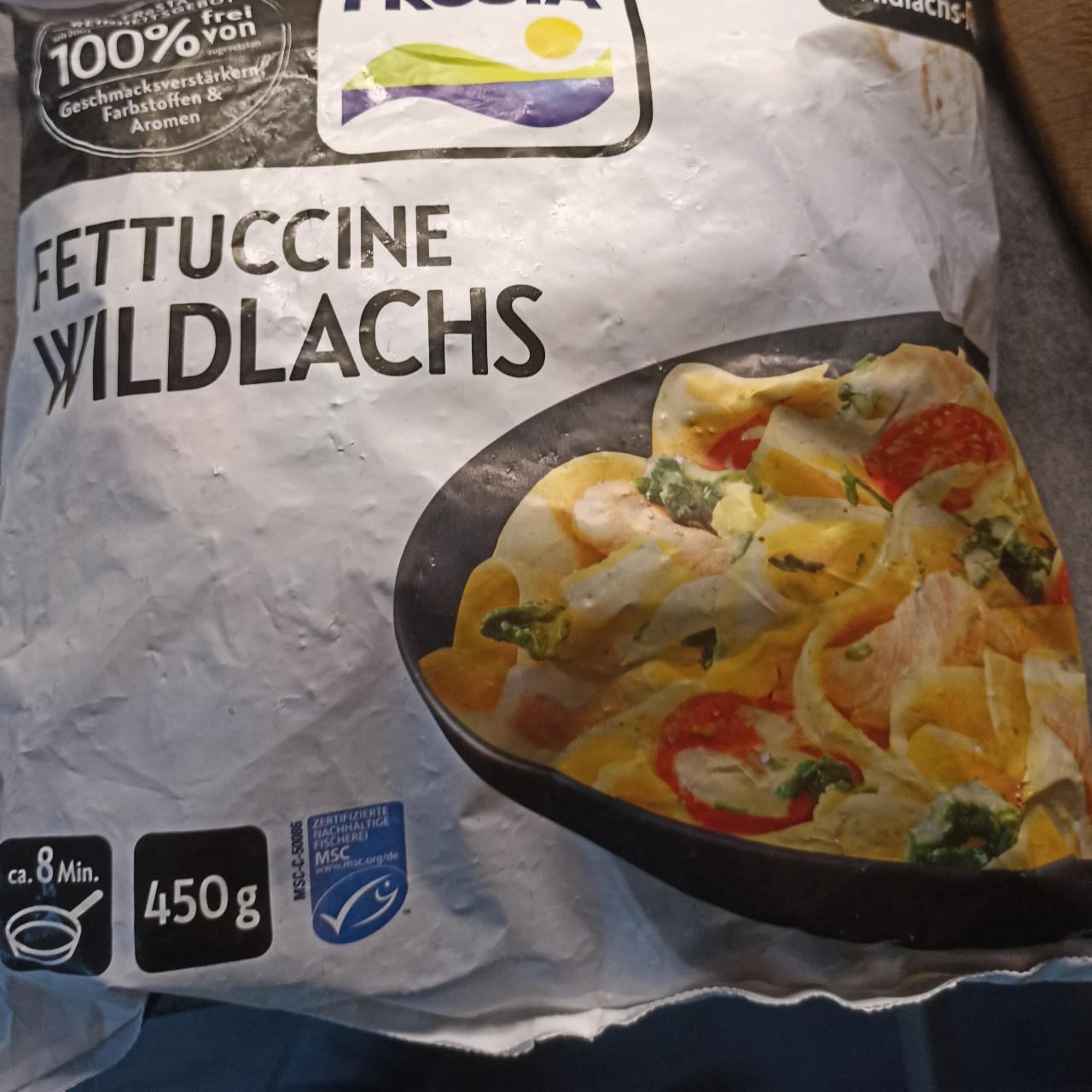 Фото - Паста з червоною рибою та помідорами чері Fettuccine Wildlachs Frosta