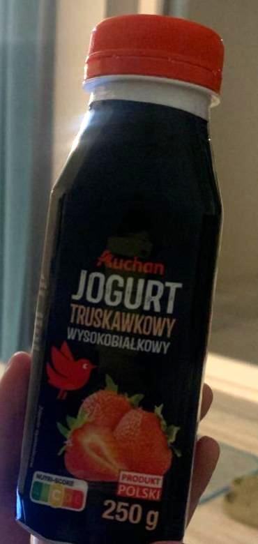 Фото - Jogurt truskawkowy wysokobialkowy Auchan