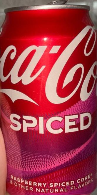 Фото - Напій безалкогольний газований Spiced Coca Cola