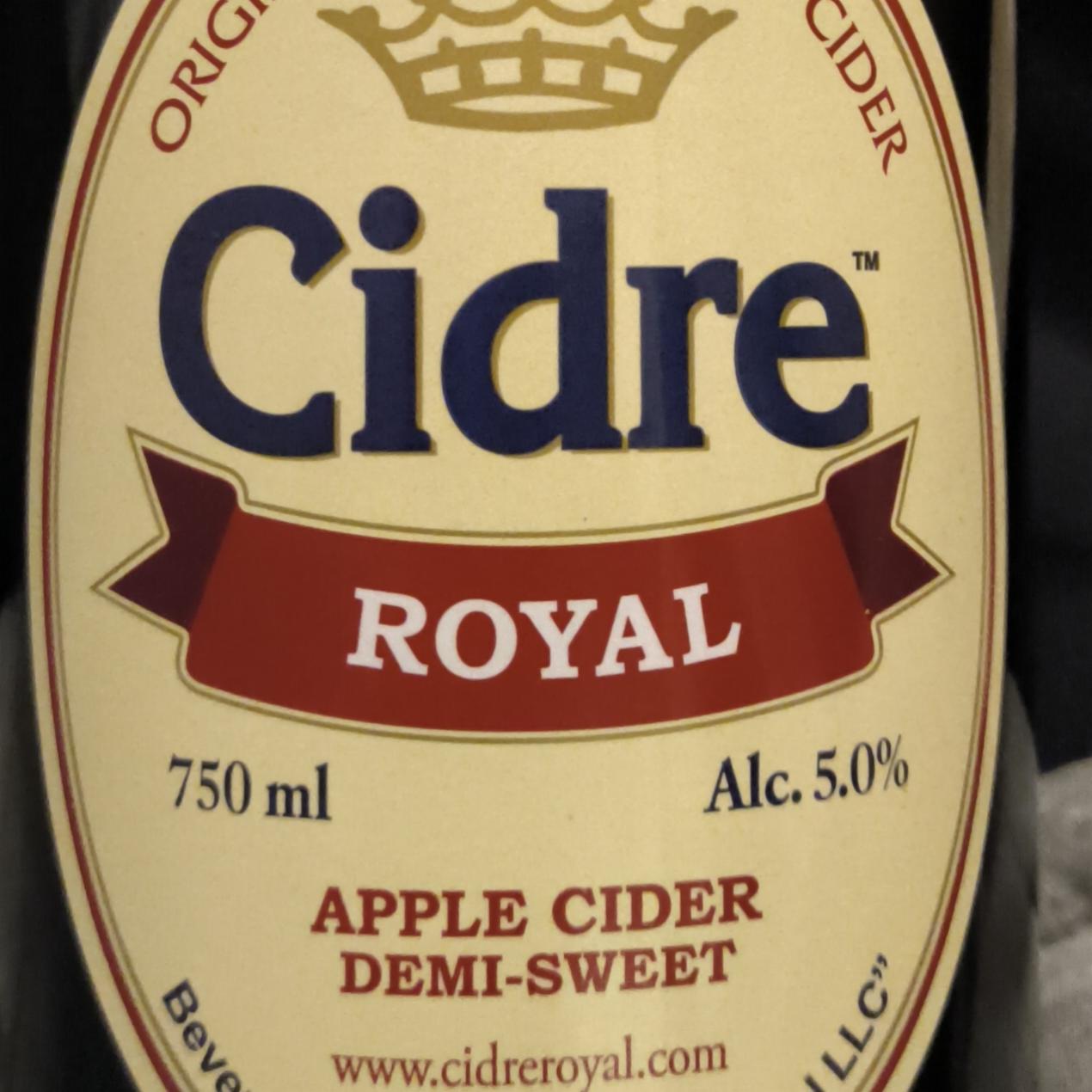 Фото - Сидр 5% напівсолодкий Яблучний Cidre Royal