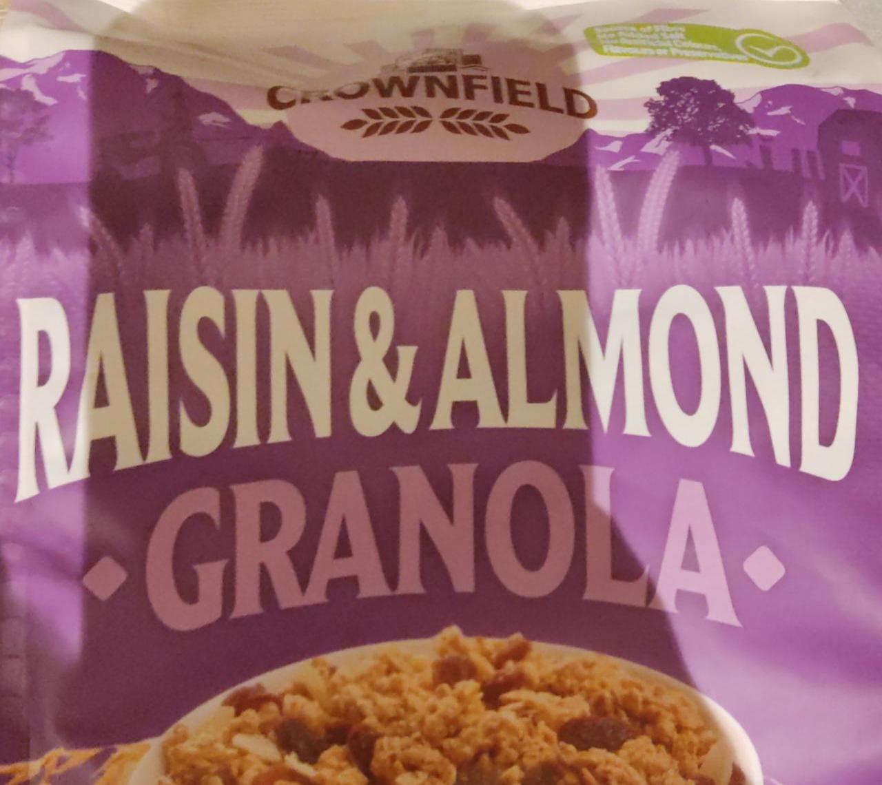 Фото - Raisin & Almond Granola Crownfield