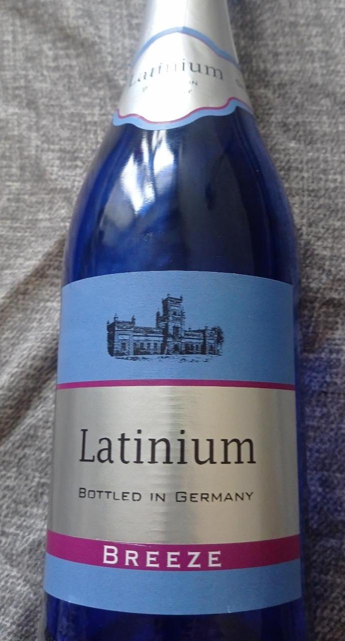 Фото - Напій винний 8.5% Sparkling Breeze Latinium