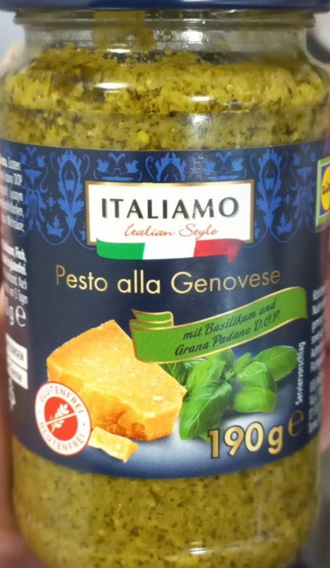 Фото - Pesto alla genovese with basil and extra virgin olive oil Italiamo