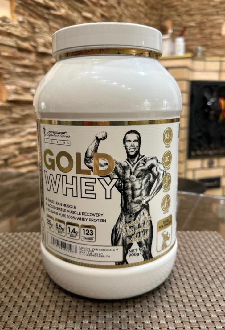 Фото - Протеїн Gold Whey Protein Lemon Cheesecake Kevin Levrone