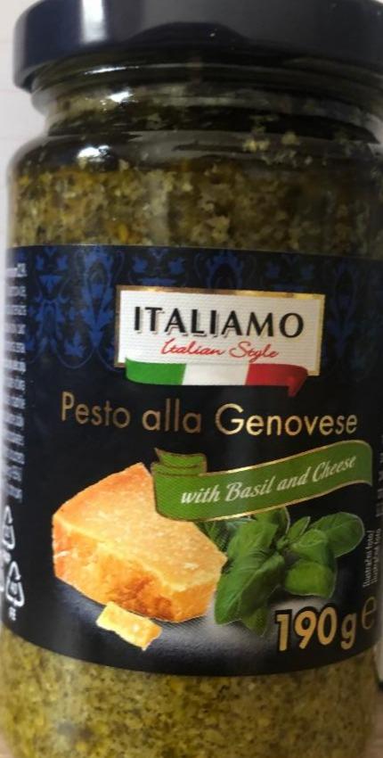 Фото - Pesto alla Genovese with basil and cheese Italiamo