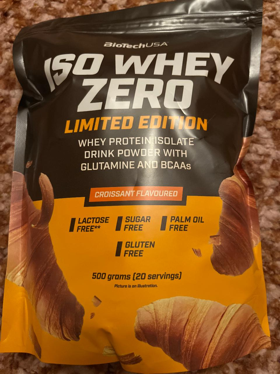 Фото - Iso whey zero Croissant flavoured BioTechUSA