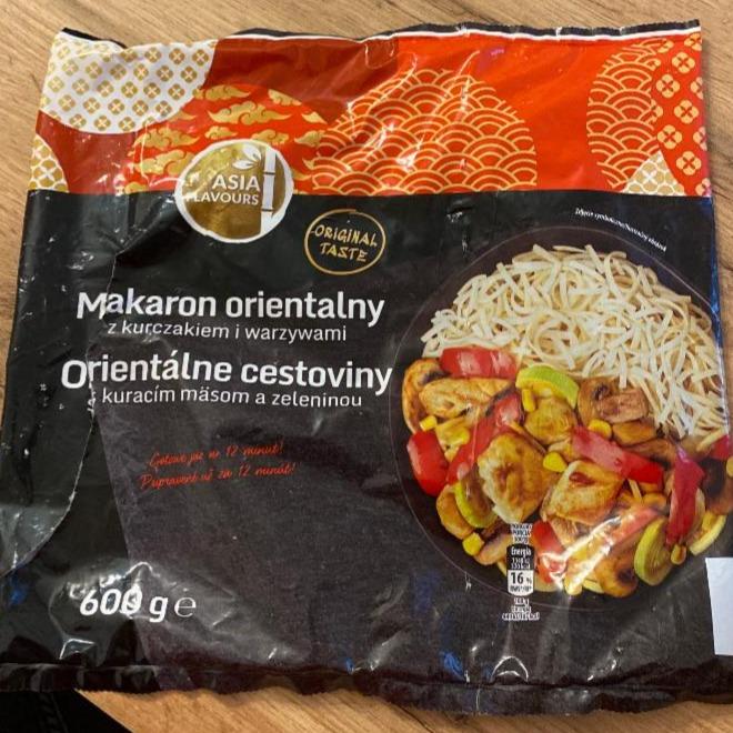 Фото - Orientálne cestoviny s kuracím mäsom a zeleninou Asia Flavours