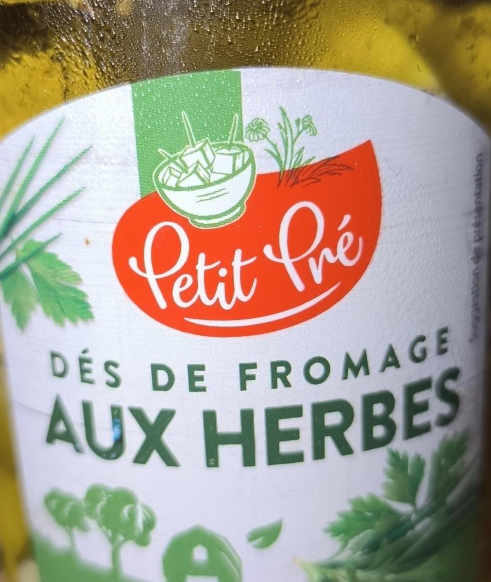 Фото - Dés de fromage aux herbes Petit Pre