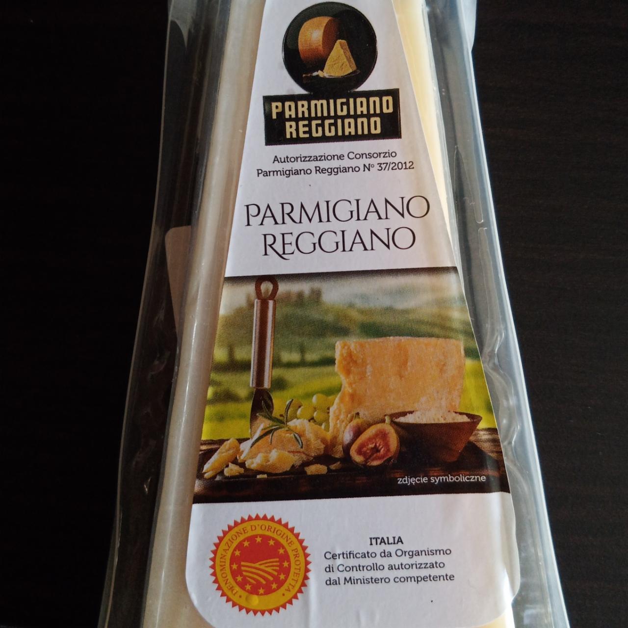 Фото - Сир твердий Parmigiano Reggiano Temar