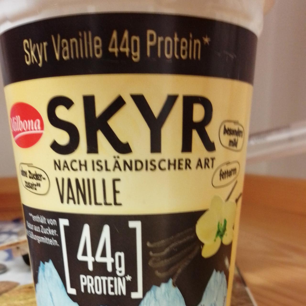 Фото - Skyr Fat Free Vanilla Milbona