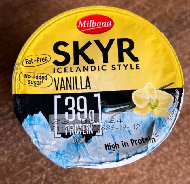 Фото - Skyr Fat Free Vanilla Milbona