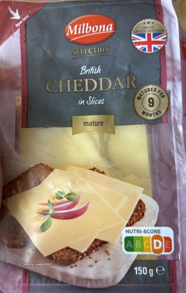 Фото - Сир твердий British Cheddar Mature in slices Milbona