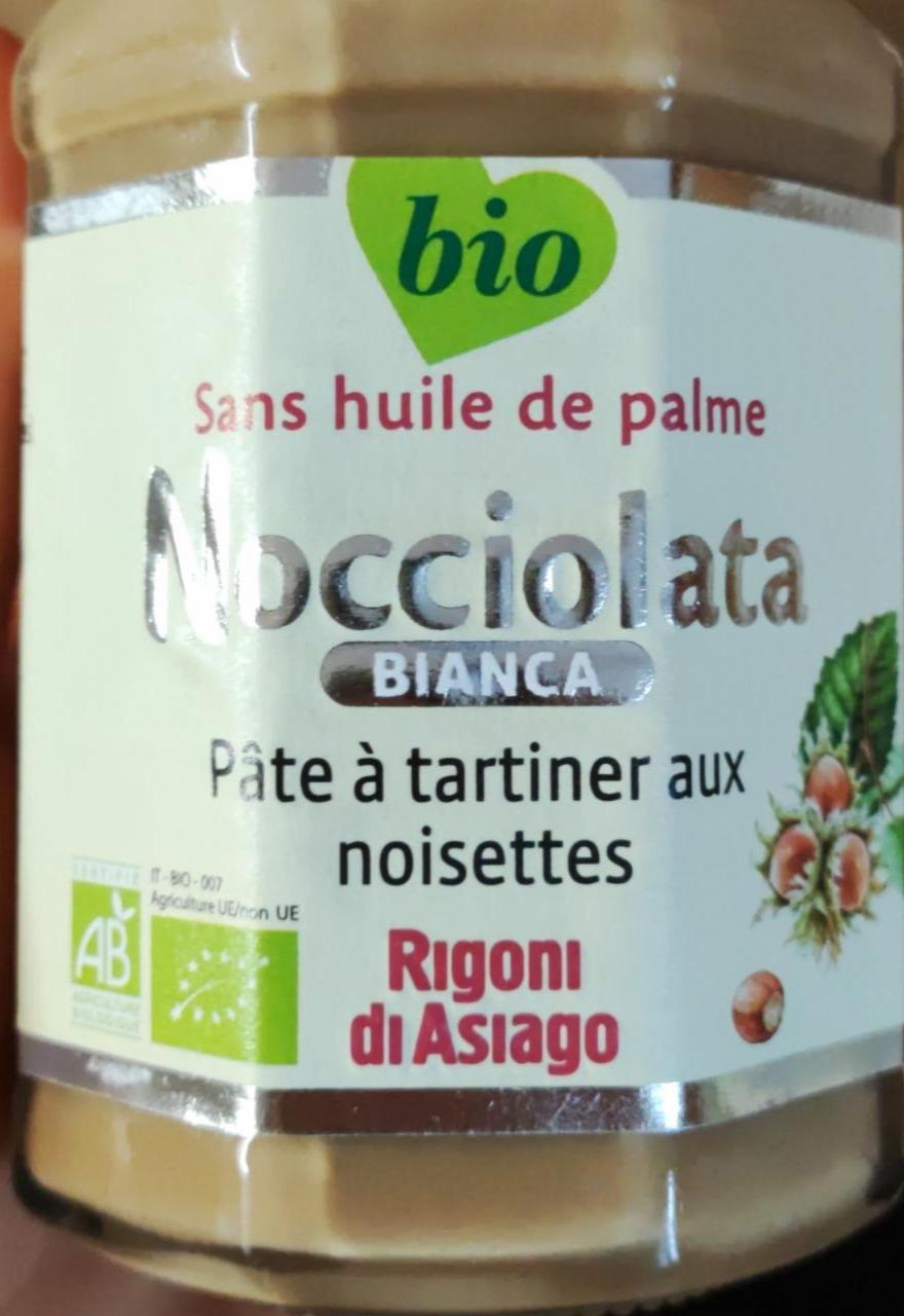 Фото - Pâte à tartiner aux noisettes nocciolata bianca bio Rigoni di Asiago