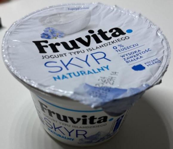 Фото - Jogurt pitny typu islandzkiego skyr naturalny Fruvita