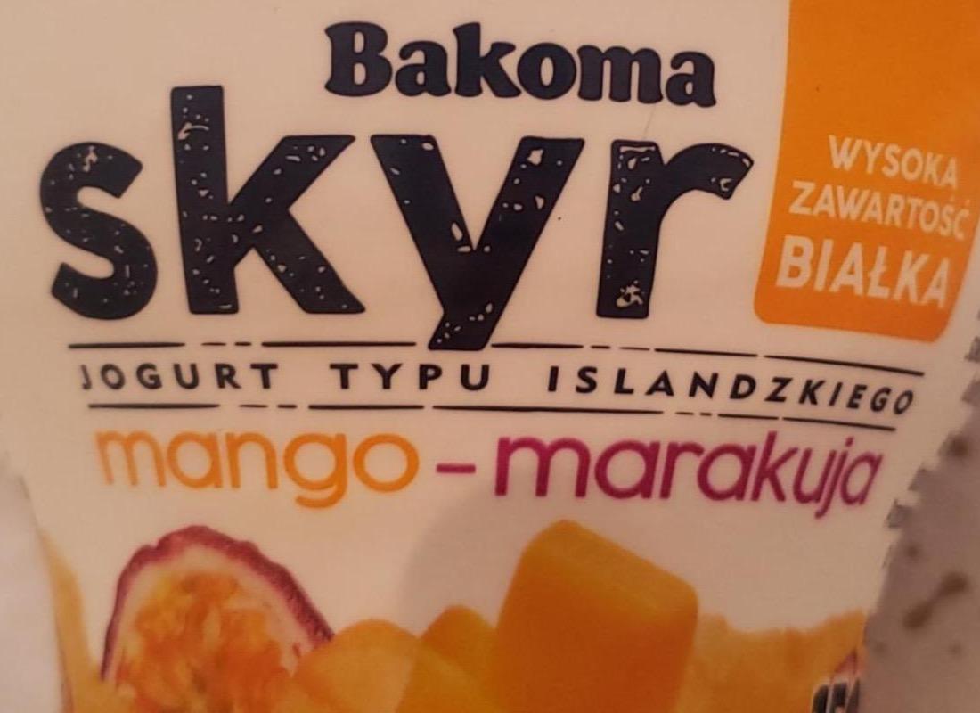 Фото - Skyr z mango i marakują Bakoma