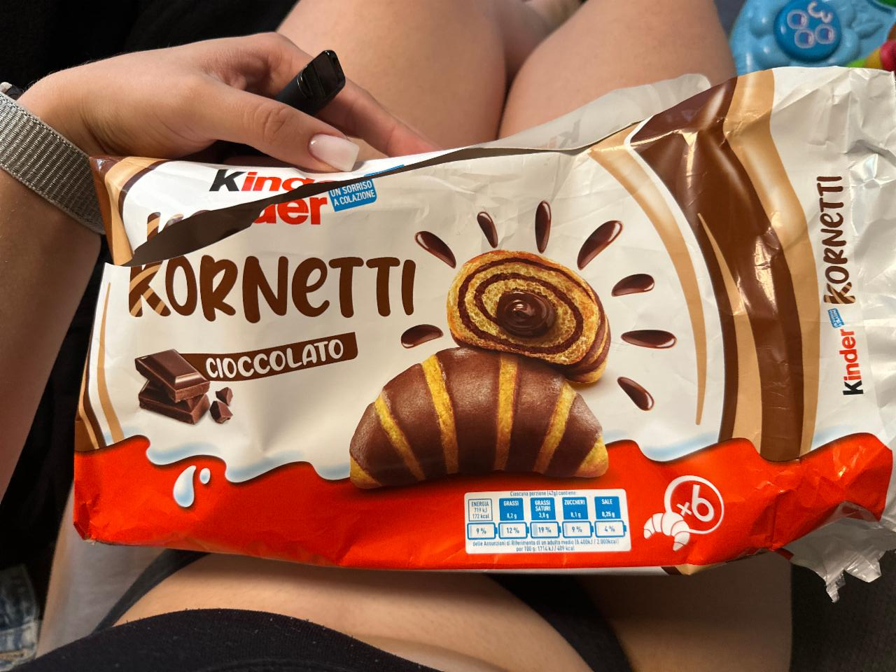 Фото - Круасани Kornetti Cioccolato Kinder